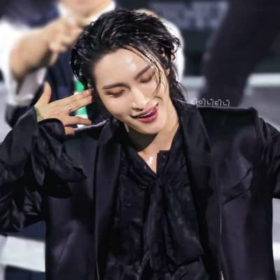 Park Seonghwa  thumbnail