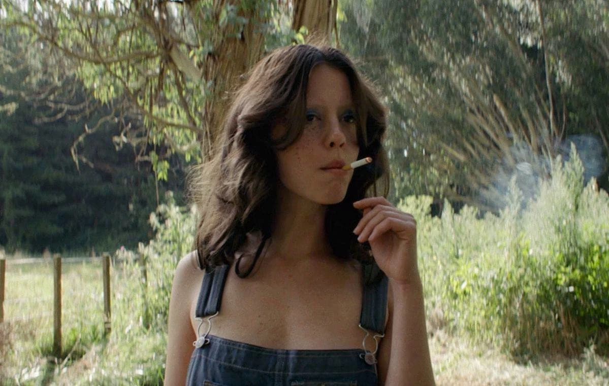 Mia Goth (Maksin) thumbnail