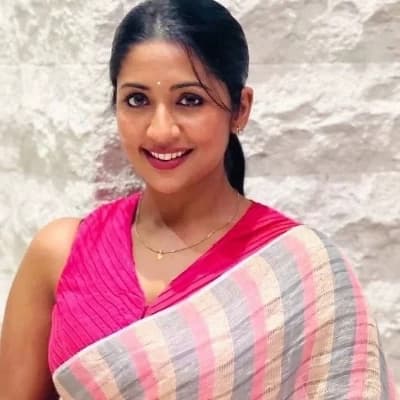 Navya Nair thumbnail