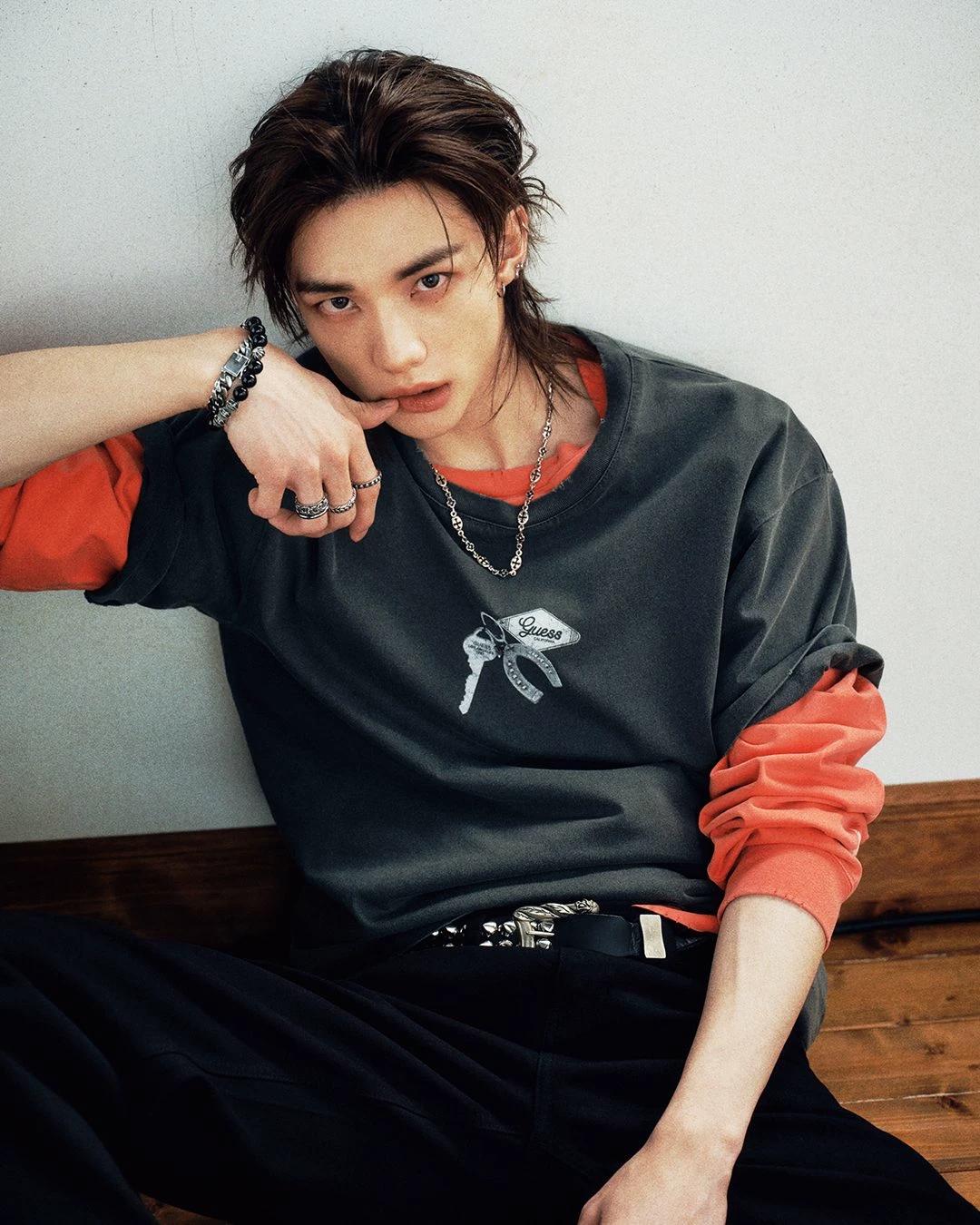 Hwang Hyunjin thumbnail