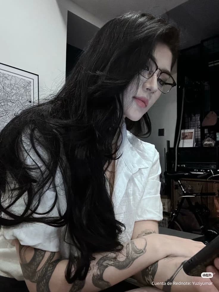 Lina thumbnail
