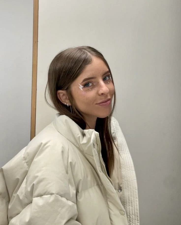 Victoria thumbnail