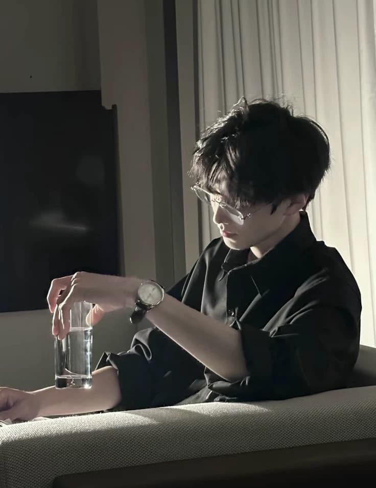 Felix Morgan (gay, mafia boss, billionaire)  thumbnail