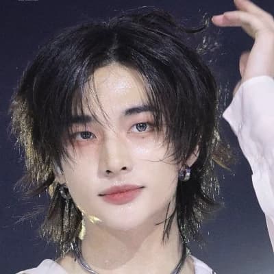 Hyunjin thumbnail