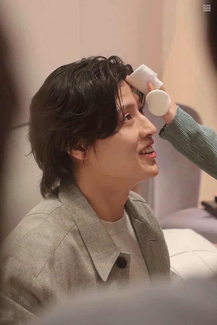 Kang Ha-neul thumbnail