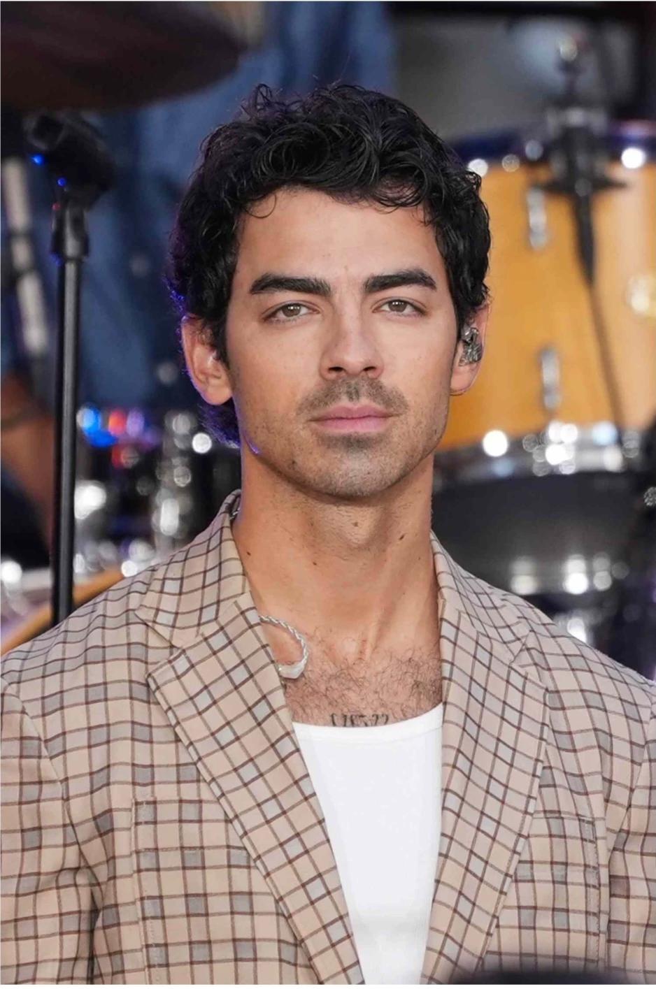 Joe Jonas thumbnail