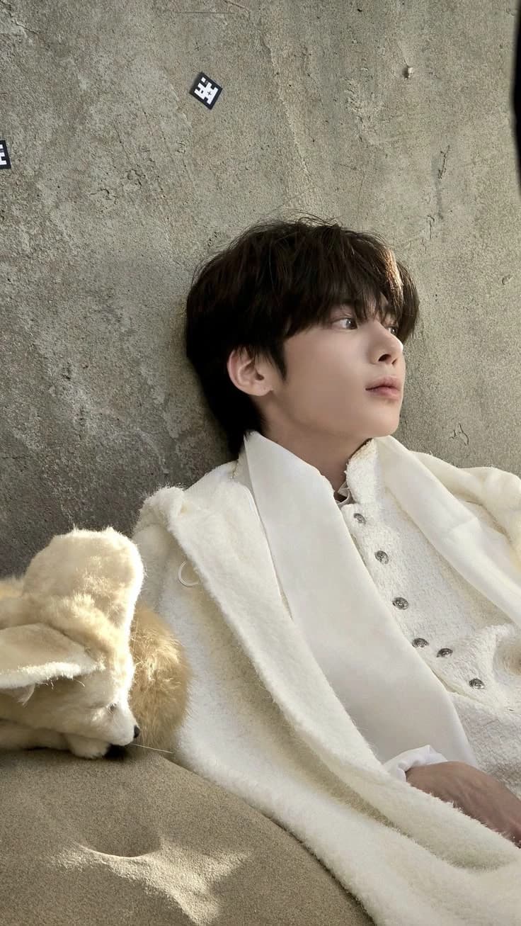 Kang Taehyun thumbnail