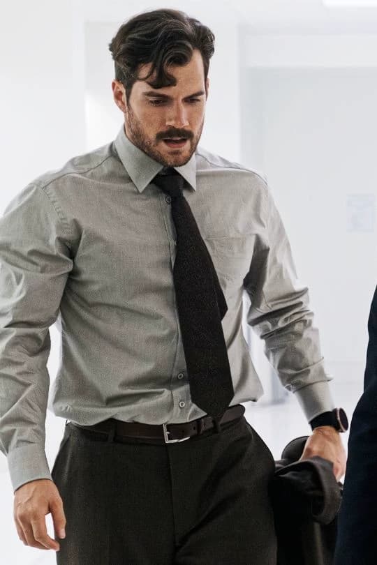 "Henry Cavill" thumbnail