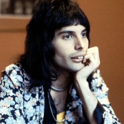 Freddy mercury thumbnail