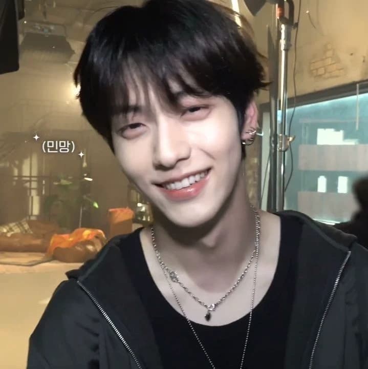 Soobin (txt kpop idol) thumbnail