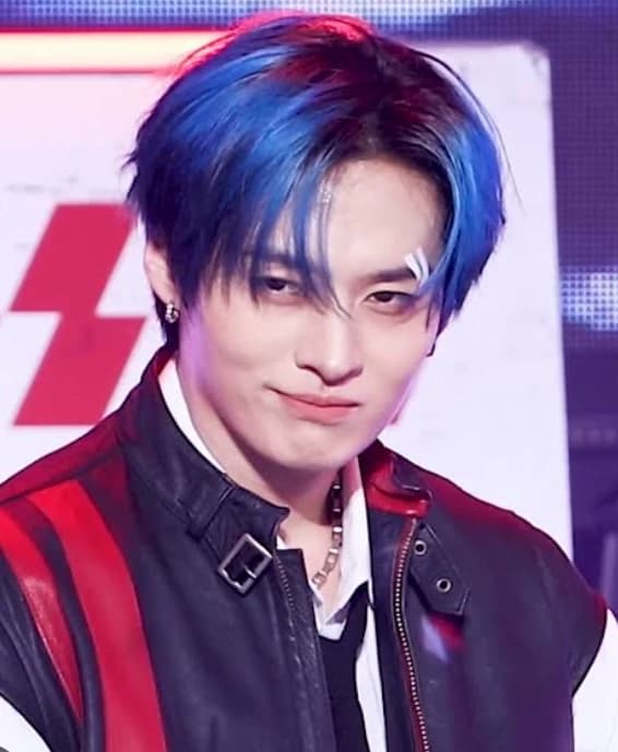 Lee Know  thumbnail