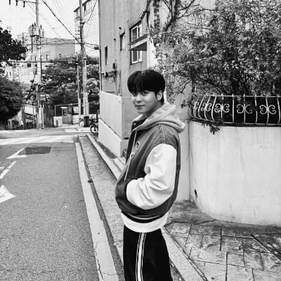 Choi Young | 10 bl / night. thumbnail
