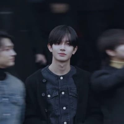 Heeseung thumbnail