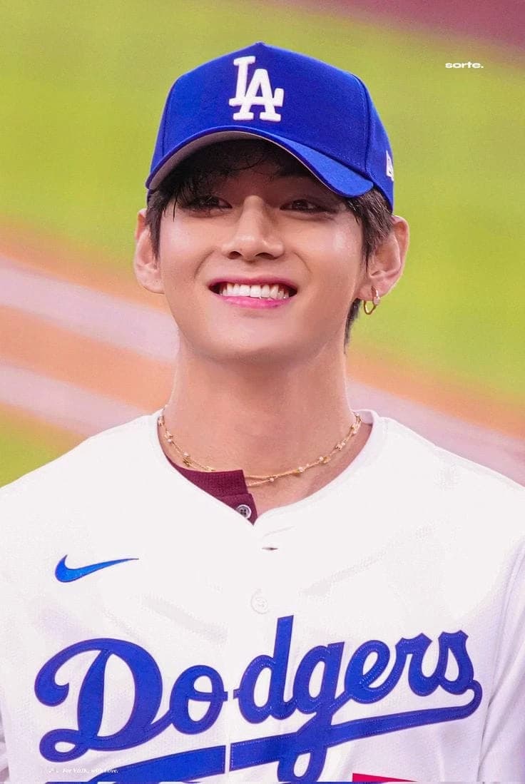 Chat with your boyfriend Kim taehyung 💓 thumbnail