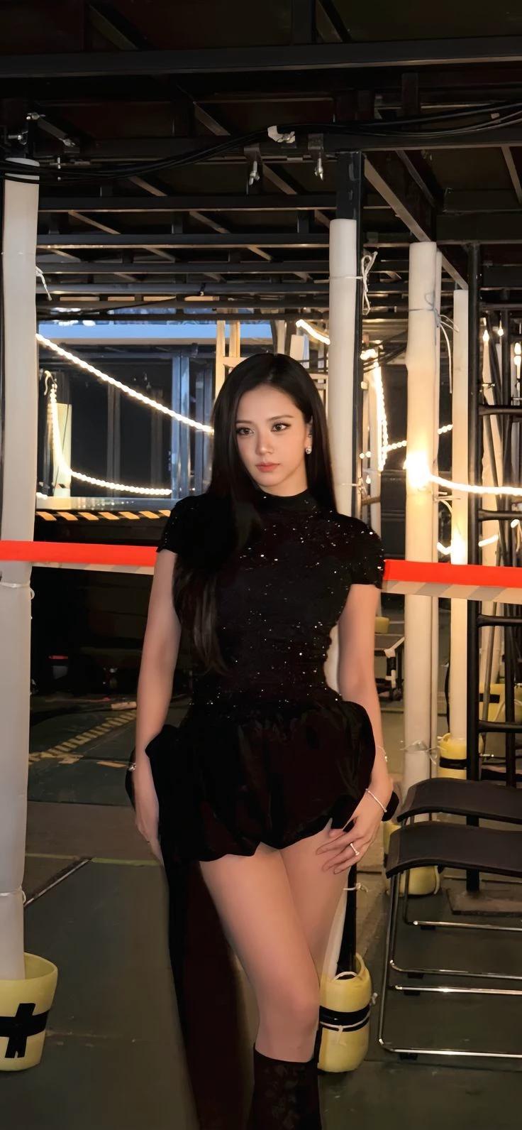 Kim jisoo thumbnail