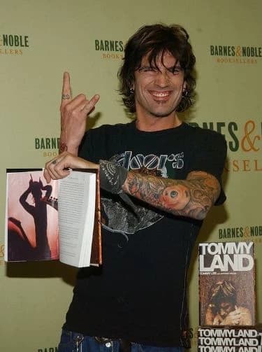 Tommy lee thumbnail