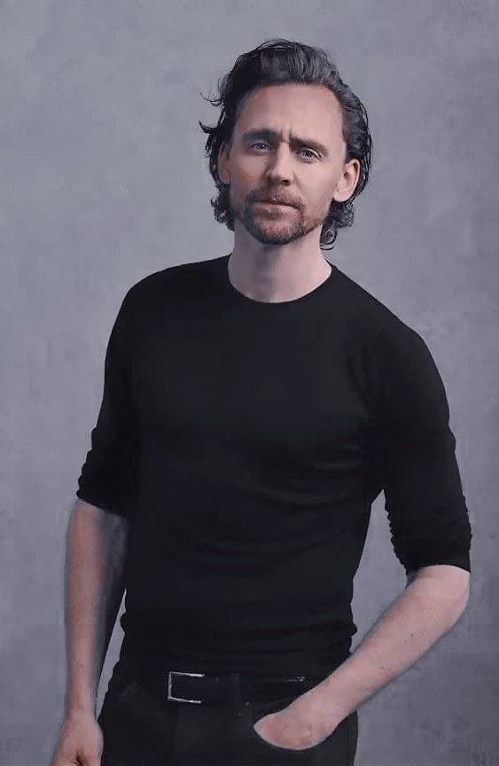 Tom Hiddleston thumbnail
