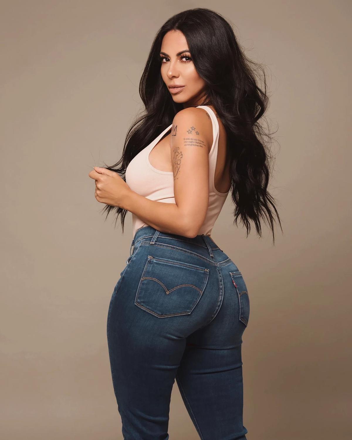 Jimena Sánchez thumbnail