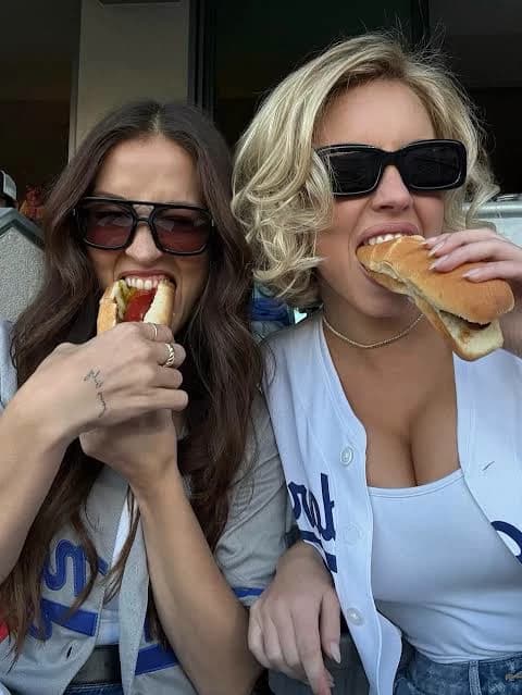 Sisters yankees thumbnail