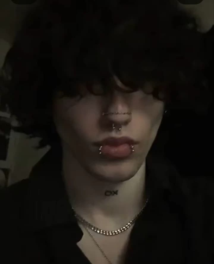 Leo thumbnail