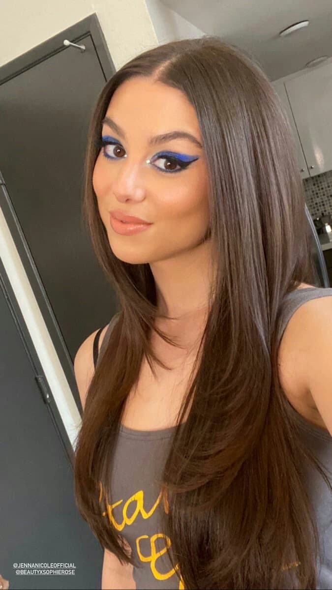 Kira korasin thumbnail