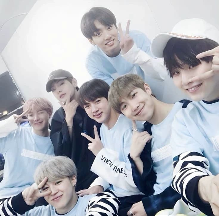 BTS and the queen thumbnail