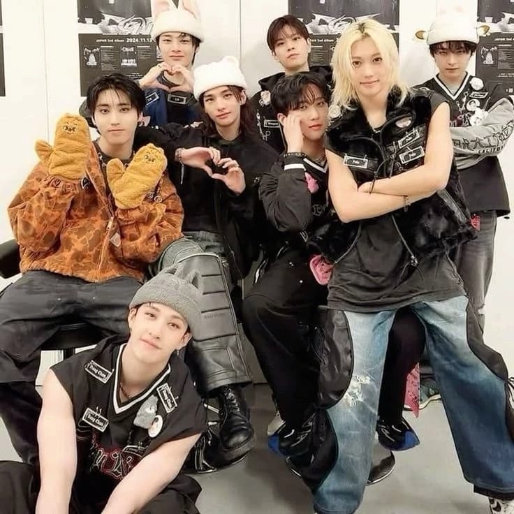 Straykids babysitterss  thumbnail