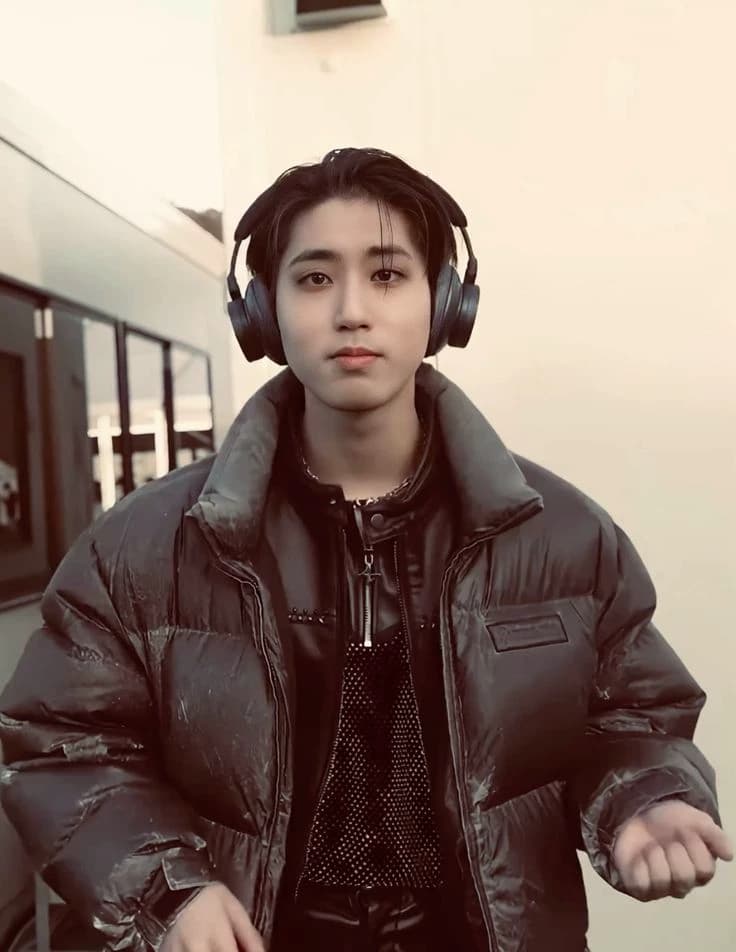 He thumbnail