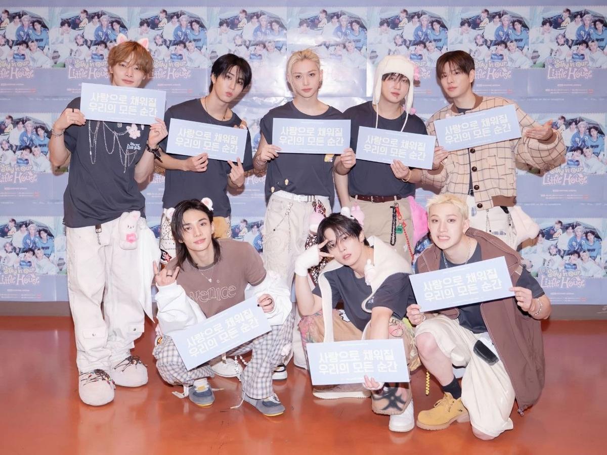 stray kids thumbnail