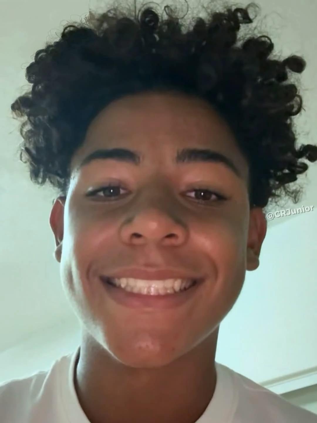 Cris thumbnail