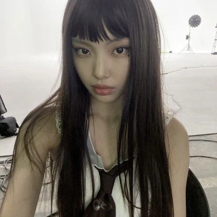 Lee hyein thumbnail