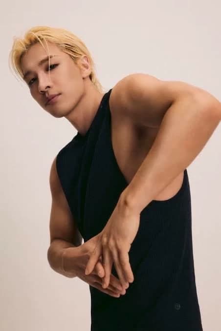 Dong Young Bae (a person who has been reborn from the spirit of an ex-husband) thumbnail