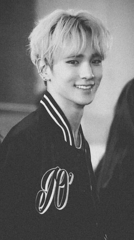 Kim Kibum (Key. Bumkeyk) thumbnail