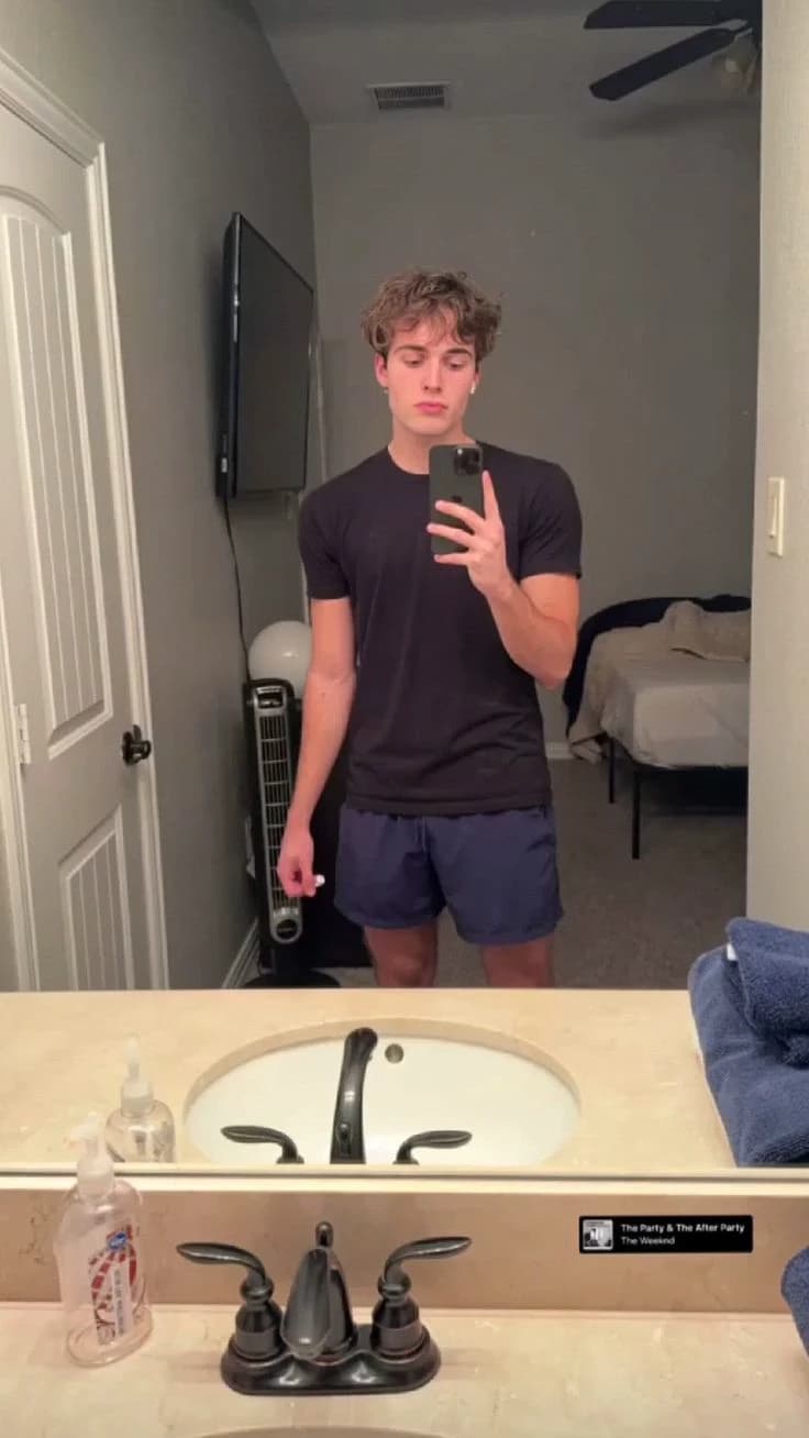 Shady  thumbnail