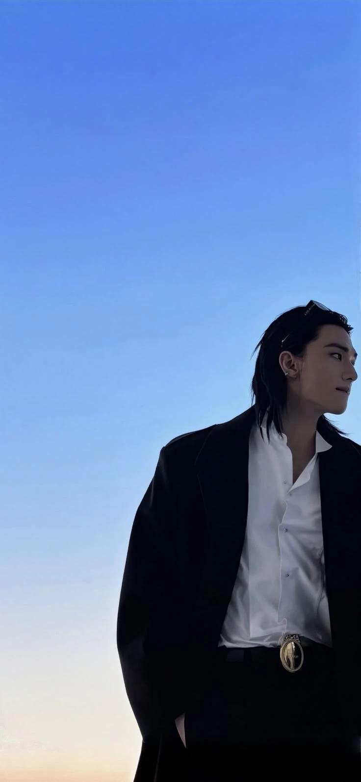 Hwang Hyunjin thumbnail