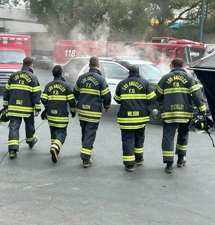 911 (118 group) thumbnail