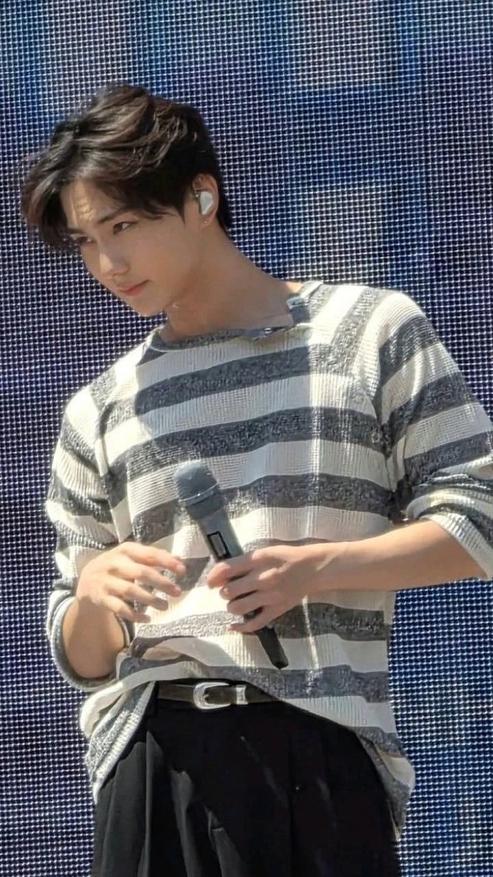 Yang Jungwon thumbnail