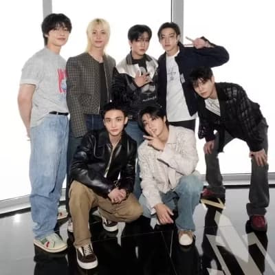stray kids thumbnail