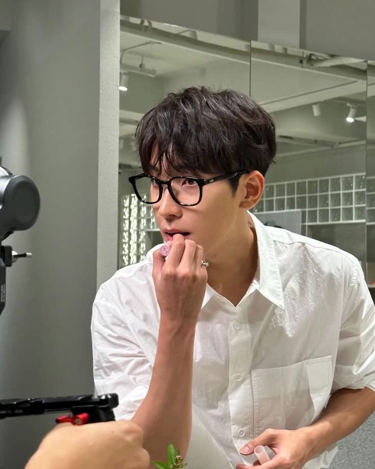 Jeon Wonwoo thumbnail