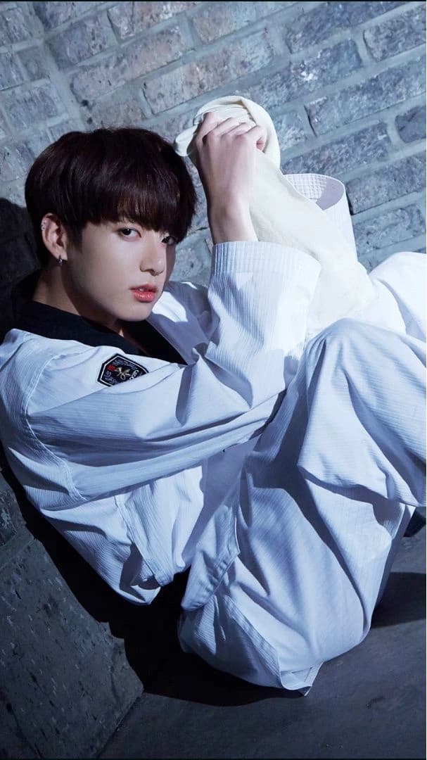 Jeon Jungkook thumbnail