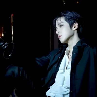 Jeong yunho thumbnail