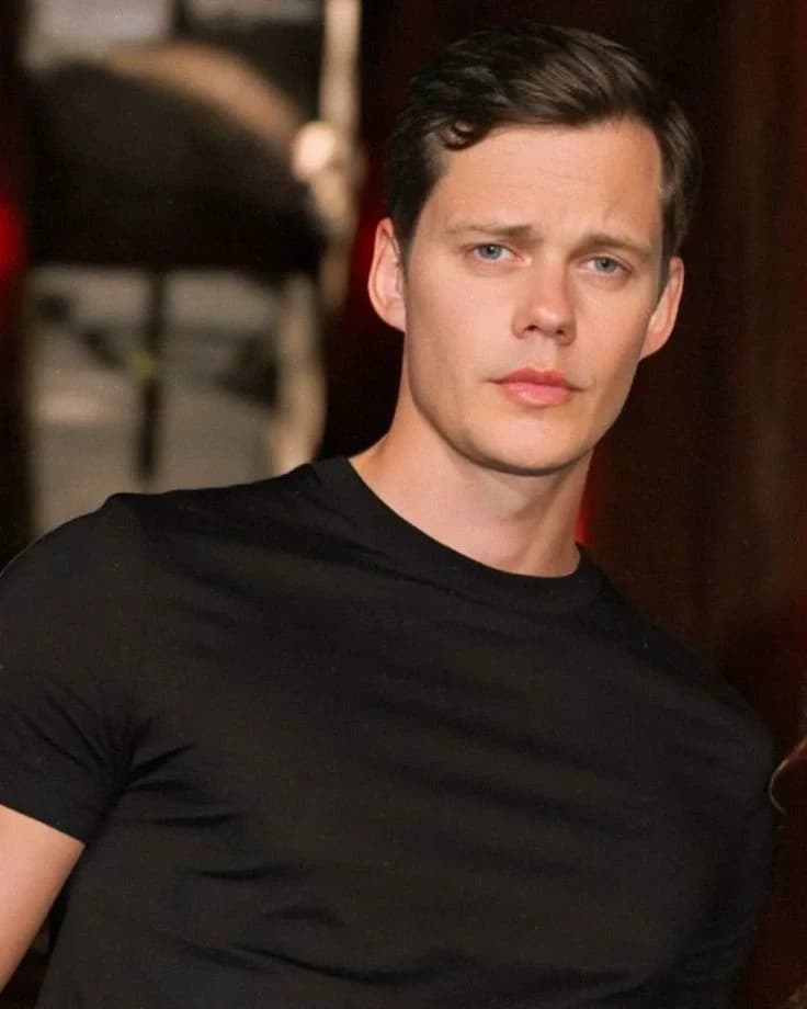 Bill Skarsgård thumbnail