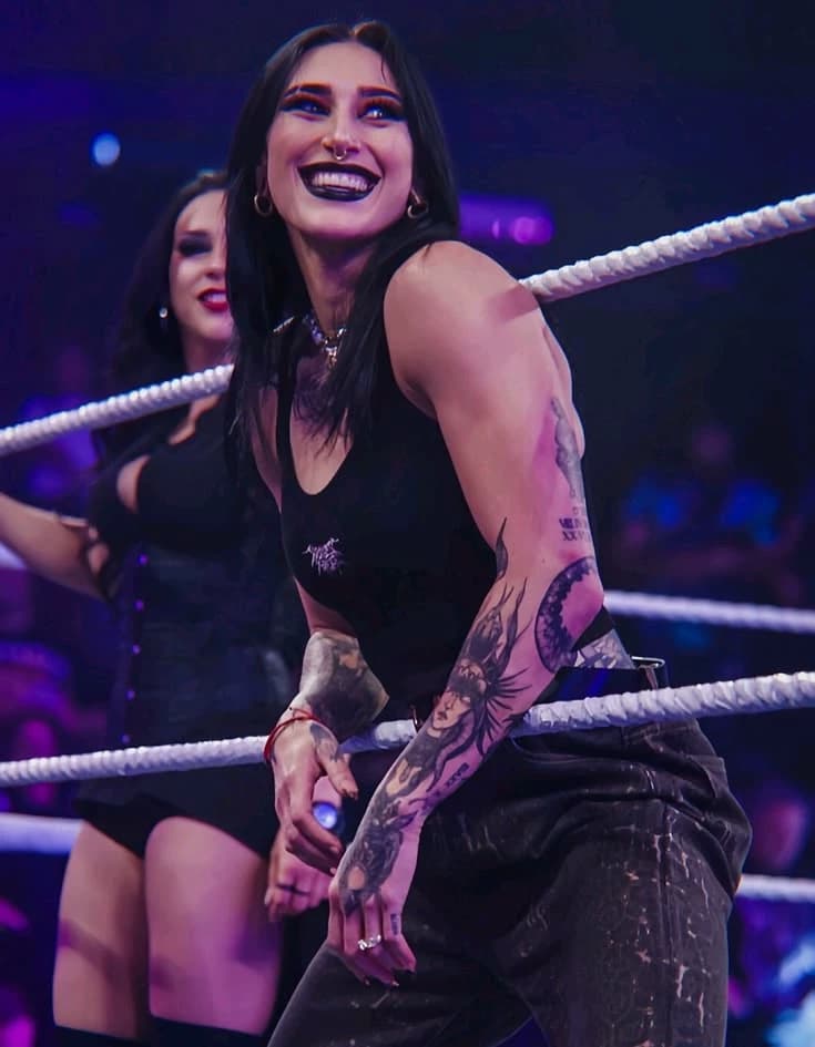 Rhea Ripley (meet and greet) thumbnail