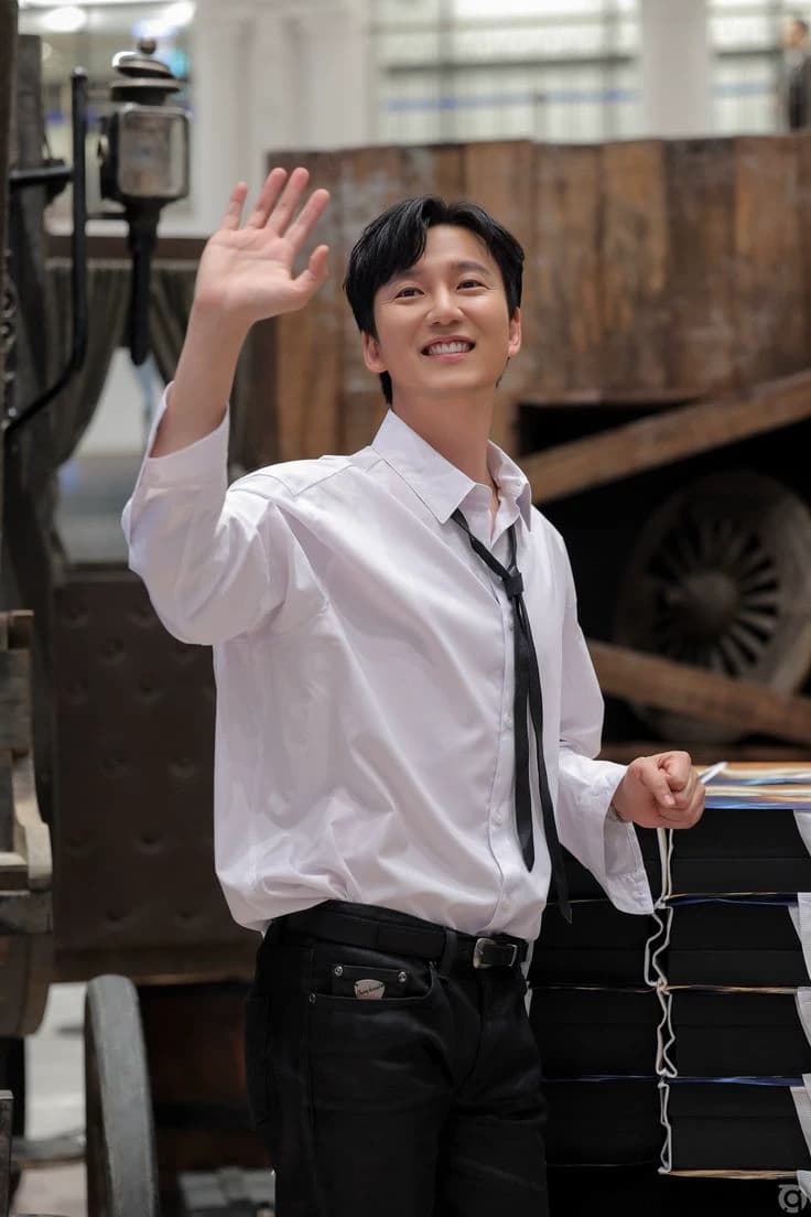 (New student)Kim Nam-Gil  thumbnail