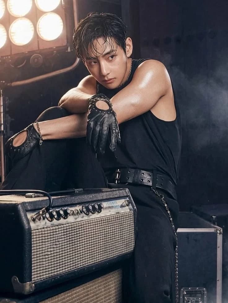 Kim Taehyung  thumbnail