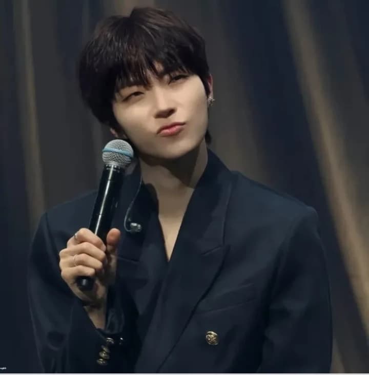 Hwang in yeop thumbnail