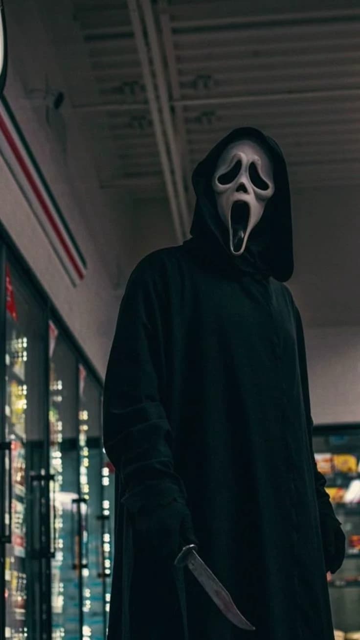 ✩｡･:*˚:✧｡ What's your favorite horror movie? thumbnail