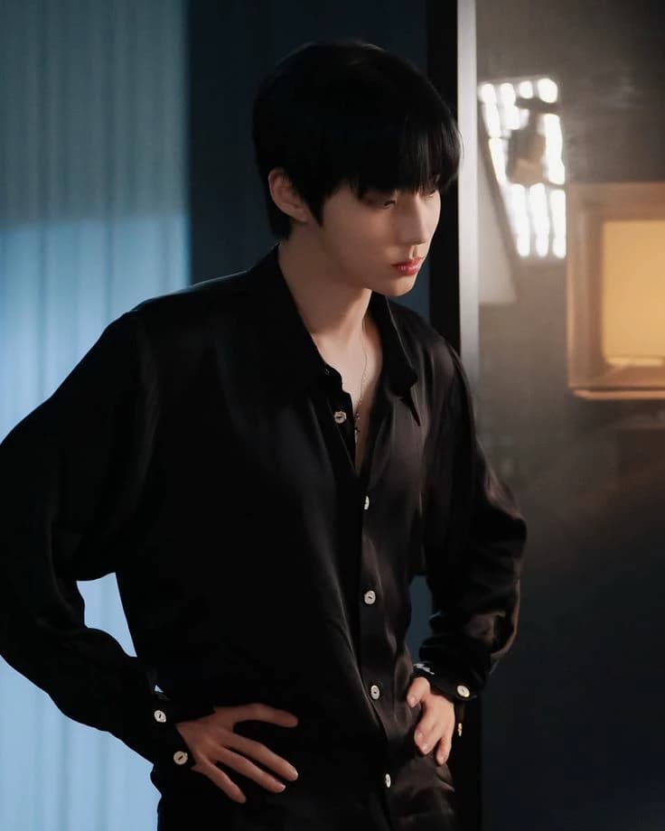 Seo Jun thumbnail
