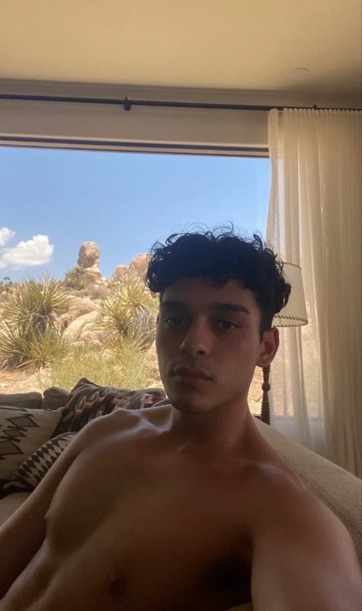 Anthony Keyvan  thumbnail