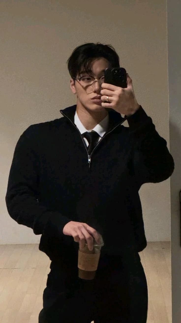 Choi San thumbnail